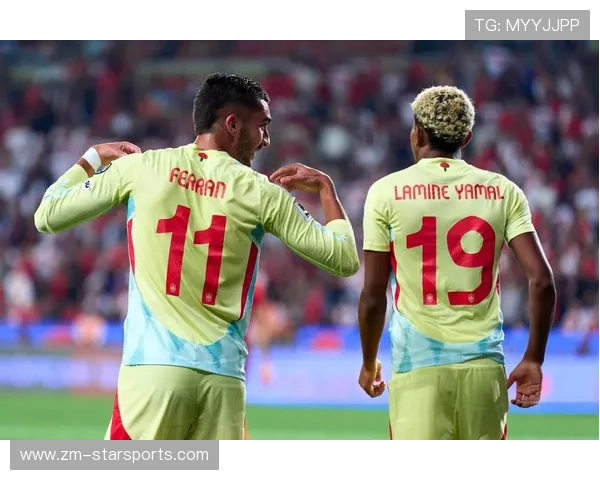 费兰托雷斯转会风声：足球界新一轮震撼即将来临